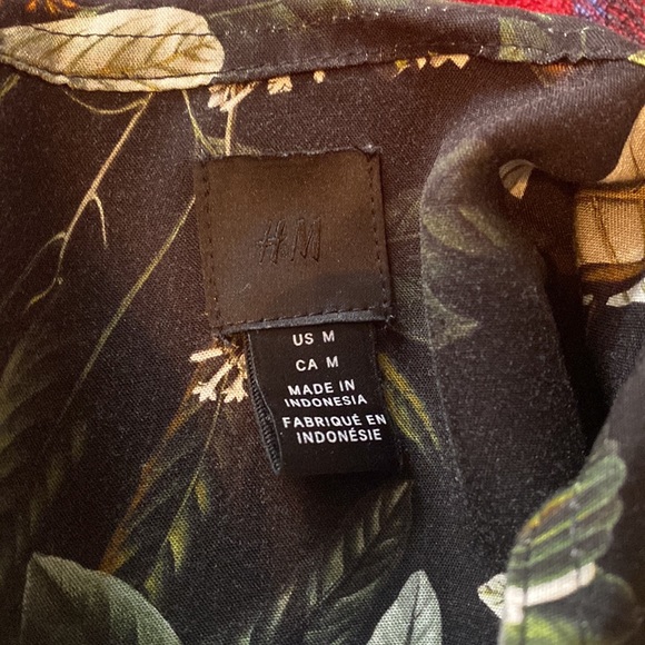 Shirt - Picture 2 of 2